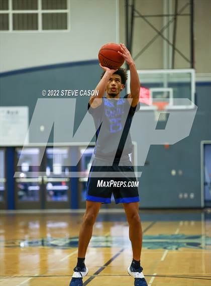 Thumbnail 2 in Capital Christian @ Vista del Lago photogallery.