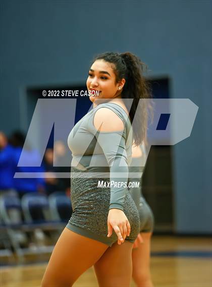 Thumbnail 1 in Capital Christian @ Vista del Lago photogallery.