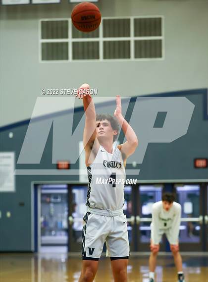 Thumbnail 3 in Capital Christian @ Vista del Lago photogallery.