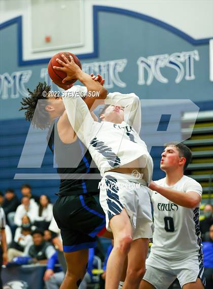 Thumbnail 1 in Capital Christian @ Vista del Lago photogallery.