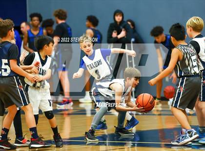 Thumbnail 2 in Capital Christian @ Vista del Lago photogallery.