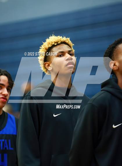 Thumbnail 1 in Capital Christian @ Vista del Lago photogallery.