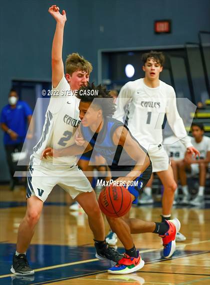 Thumbnail 1 in Capital Christian @ Vista del Lago photogallery.