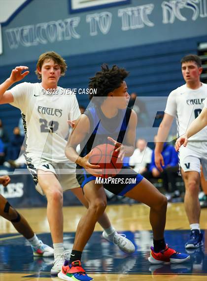 Thumbnail 3 in Capital Christian @ Vista del Lago photogallery.