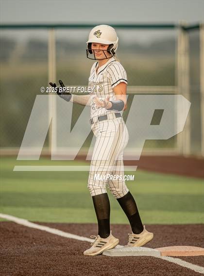 Thumbnail 3 in Norris @ Lincoln Southeast (Jamboree) photogallery.