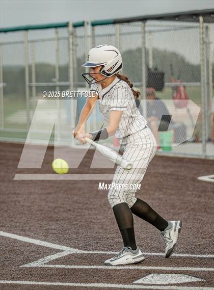 Thumbnail 2 in Norris @ Lincoln Southeast (Jamboree) photogallery.