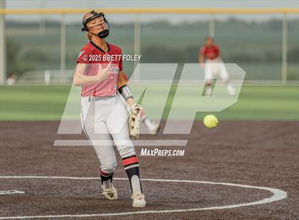 Thumbnail 3 in Norris @ Lincoln Southeast (Jamboree) photogallery.