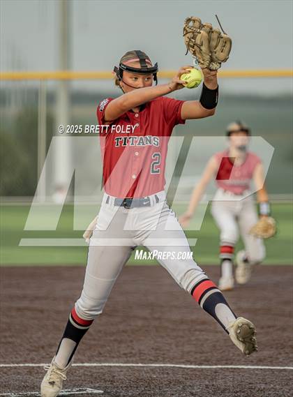 Thumbnail 2 in Norris @ Lincoln Southeast (Jamboree) photogallery.