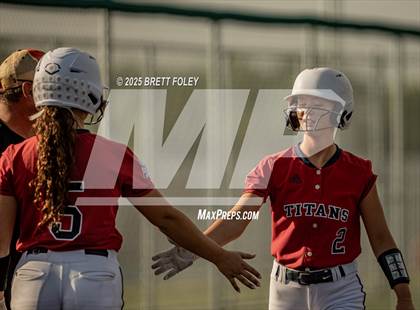 Thumbnail 2 in Norris @ Lincoln Southeast (Jamboree) photogallery.