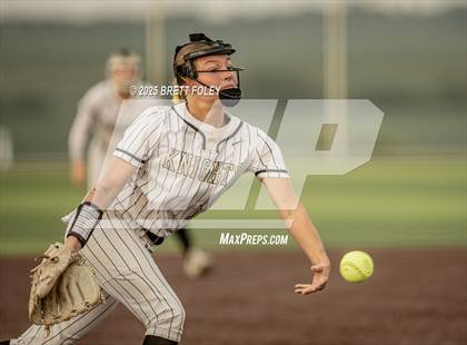 Thumbnail 1 in Norris @ Lincoln Southeast (Jamboree) photogallery.