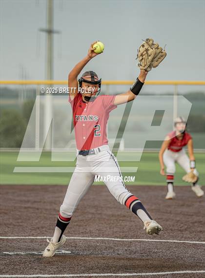 Thumbnail 3 in Norris @ Lincoln Southeast (Jamboree) photogallery.