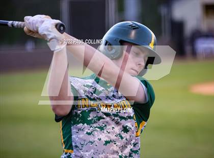 Thumbnail 1 in Independence @ Hough photogallery.