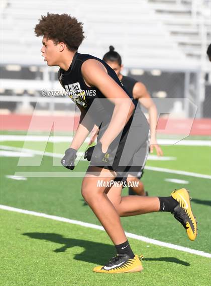 Thumbnail 3 in Goldwater (Goldwater 7-on-7 Tournament) photogallery.