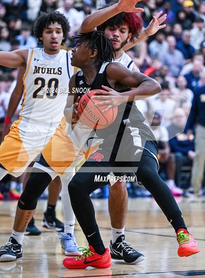 Thumbnail 2 in Reading @ Muhlenberg photogallery.