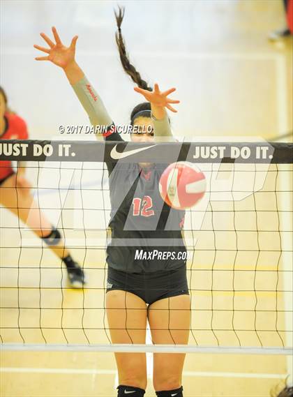 Thumbnail 3 in Mater Dei vs. Xavier College Prep (Nike Tournament of Champions)  photogallery.