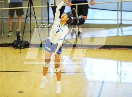 Thumbnail 3 in Mater Dei vs. Xavier College Prep (Nike Tournament of Champions)  photogallery.