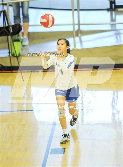 Thumbnail 1 in Mater Dei vs. Xavier College Prep (Nike Tournament of Champions)  photogallery.