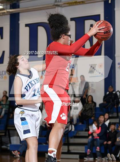 Thumbnail 2 in McClatchy vs. Pleasant Valley (45th Doroth Speck Memorial) photogallery.