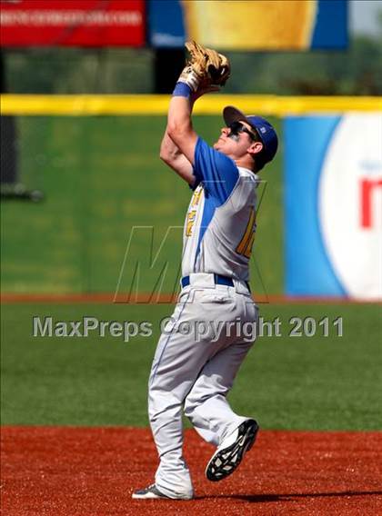 Thumbnail 1 in Newport Central Catholic vs. Beechwood (KHSAA Ninth Region Tournament) photogallery.
