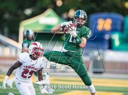 Thumbnail 2 in Chippewa Valley vs. Lake Orion (Prep Football Classic) photogallery.
