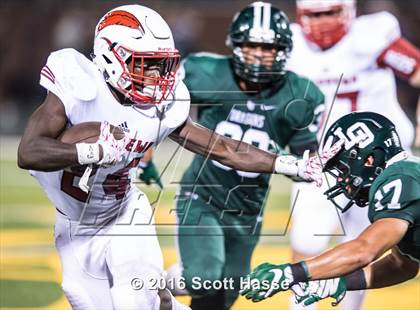 Thumbnail 2 in Chippewa Valley vs. Lake Orion (Prep Football Classic) photogallery.