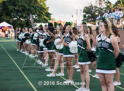 Thumbnail 2 in Chippewa Valley vs. Lake Orion (Prep Football Classic) photogallery.
