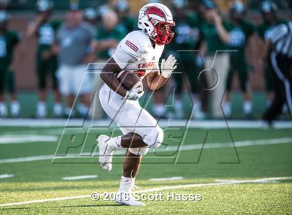 Thumbnail 3 in Chippewa Valley vs. Lake Orion (Prep Football Classic) photogallery.