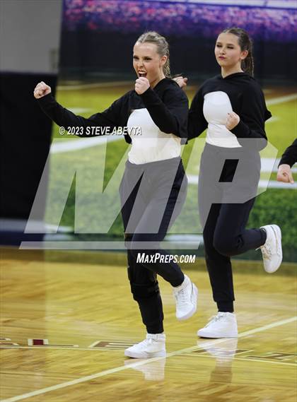 Thumbnail 1 in Monarch CHSAA Spirit Hip Hop photogallery.