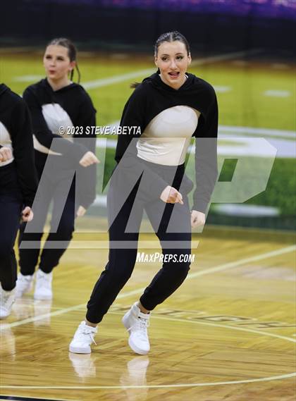Thumbnail 3 in Monarch CHSAA Spirit Hip Hop photogallery.