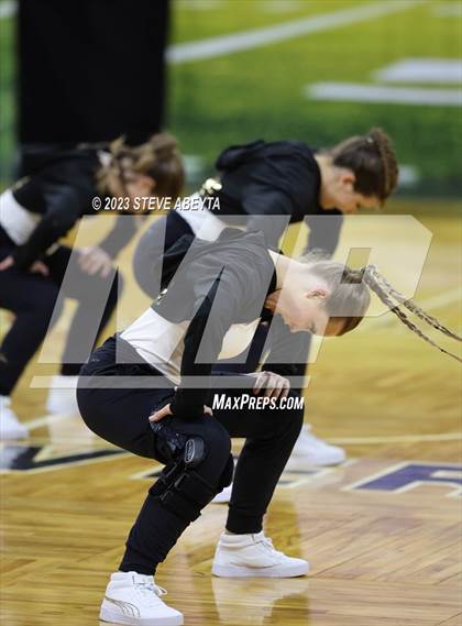 Thumbnail 1 in Monarch CHSAA Spirit Hip Hop photogallery.