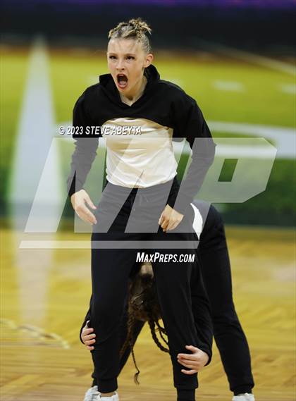 Thumbnail 1 in Monarch CHSAA Spirit Hip Hop photogallery.