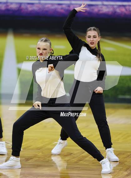 Thumbnail 3 in Monarch CHSAA Spirit Hip Hop photogallery.