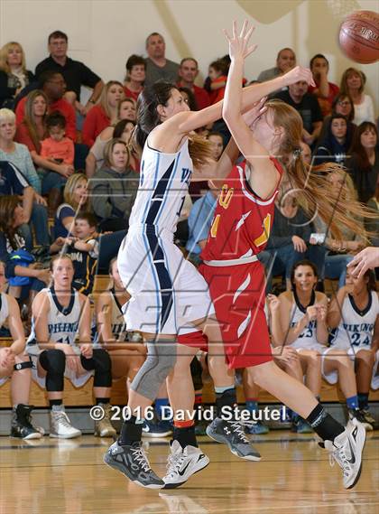 Thumbnail 3 in Chico vs. Pleasant Valley (CIF NS D2 Final) photogallery.