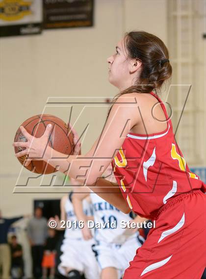 Thumbnail 2 in Chico vs. Pleasant Valley (CIF NS D2 Final) photogallery.