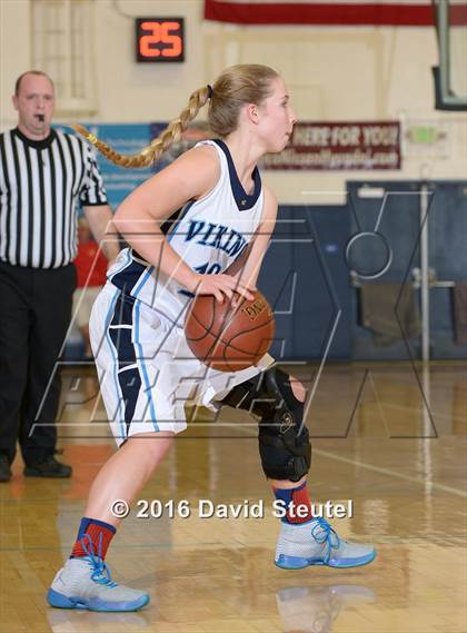 Thumbnail 3 in Chico vs. Pleasant Valley (CIF NS D2 Final) photogallery.