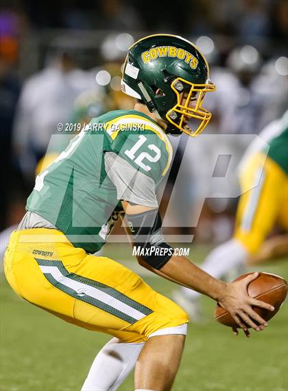 Thumbnail 1 in Saugus @ Canyon photogallery.