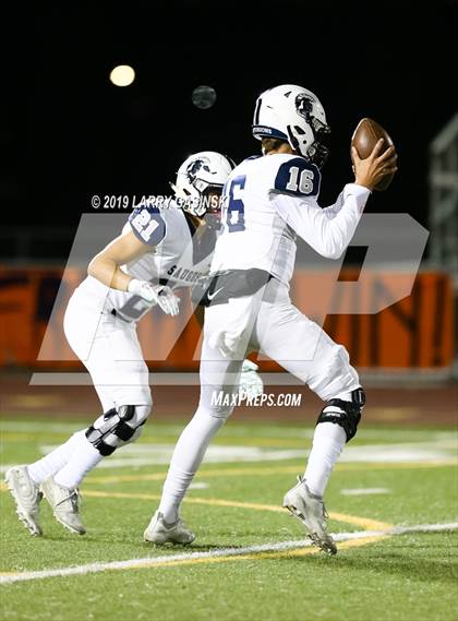 Thumbnail 1 in Saugus @ Canyon photogallery.