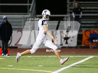 Thumbnail 2 in Saugus @ Canyon photogallery.
