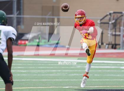 Thumbnail 2 in Monterey Trail @ Jesuit photogallery.