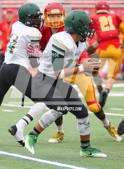 Thumbnail 2 in Monterey Trail @ Jesuit photogallery.