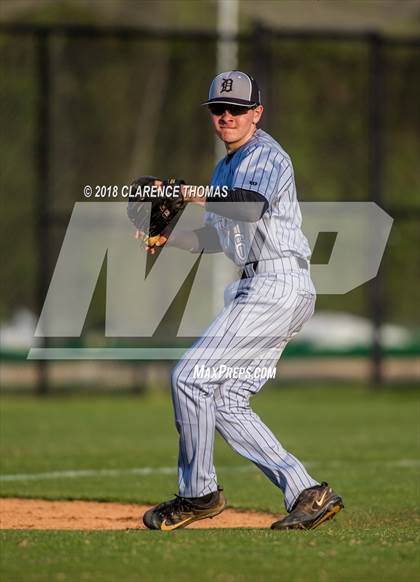 Thumbnail 2 in Dominion @ Loudoun Valley photogallery.