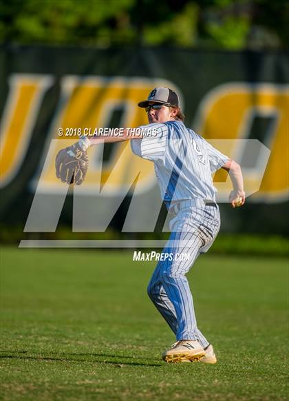 Thumbnail 3 in Dominion @ Loudoun Valley photogallery.