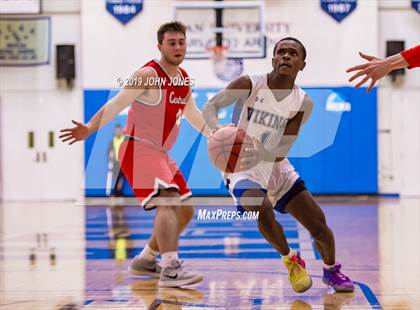 Thumbnail 1 in Hunterdon Central vs Union Catholic (Metro Classic) photogallery.