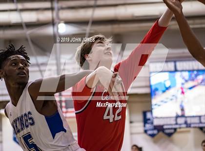Thumbnail 1 in Hunterdon Central vs Union Catholic (Metro Classic) photogallery.
