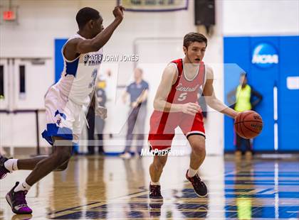 Thumbnail 3 in Hunterdon Central vs Union Catholic (Metro Classic) photogallery.