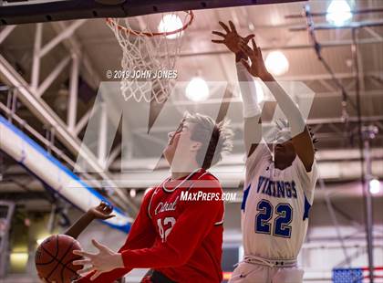 Thumbnail 1 in Hunterdon Central vs Union Catholic (Metro Classic) photogallery.