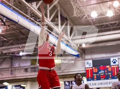 Thumbnail 2 in Hunterdon Central vs Union Catholic (Metro Classic) photogallery.
