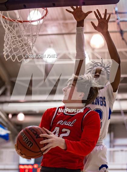 Thumbnail 3 in Hunterdon Central vs Union Catholic (Metro Classic) photogallery.