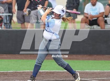 Thumbnail 2 in Grandview vs West Rusk (UIL 3A Regional Semifinal) photogallery.