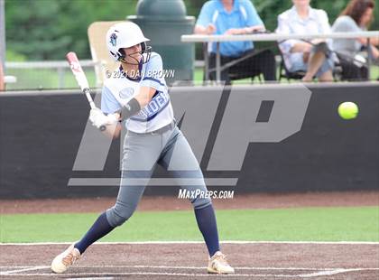 Thumbnail 2 in Grandview vs West Rusk (UIL 3A Regional Semifinal) photogallery.